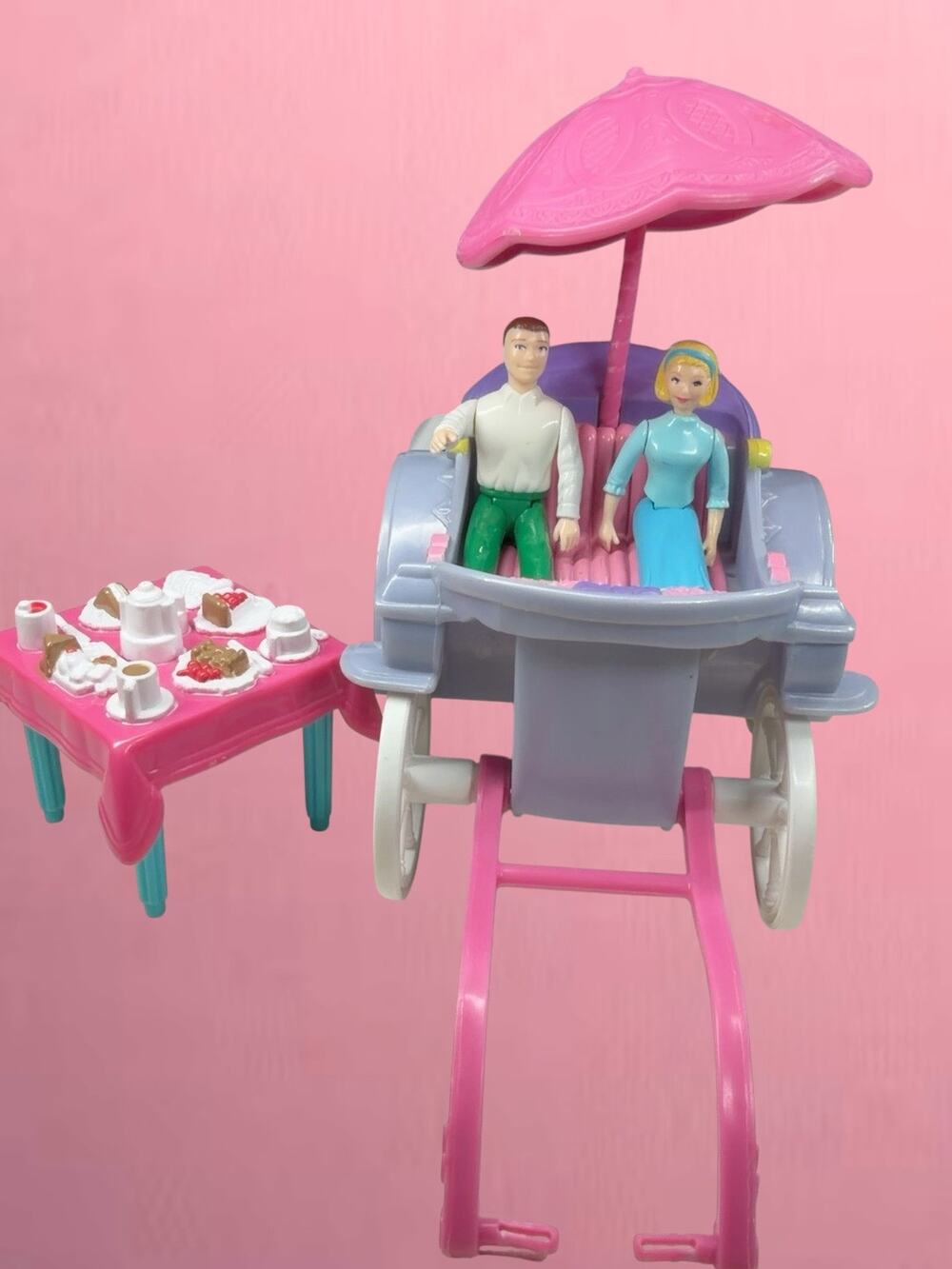 Vintage Fisher Price Sweet Streets Horse Carriage 75288 Mom Dad
